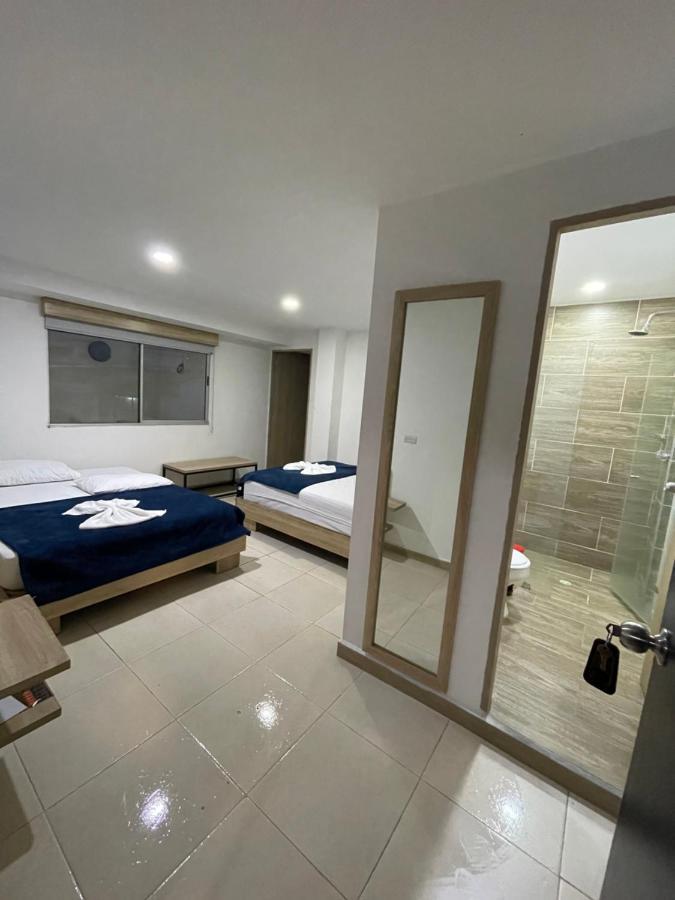 Hotel Medellin Central Extérieur photo