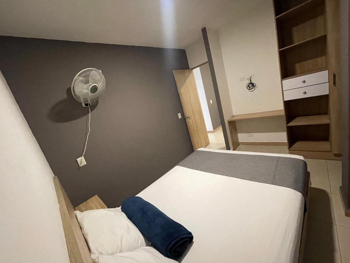 Hotel Medellin Central Extérieur photo