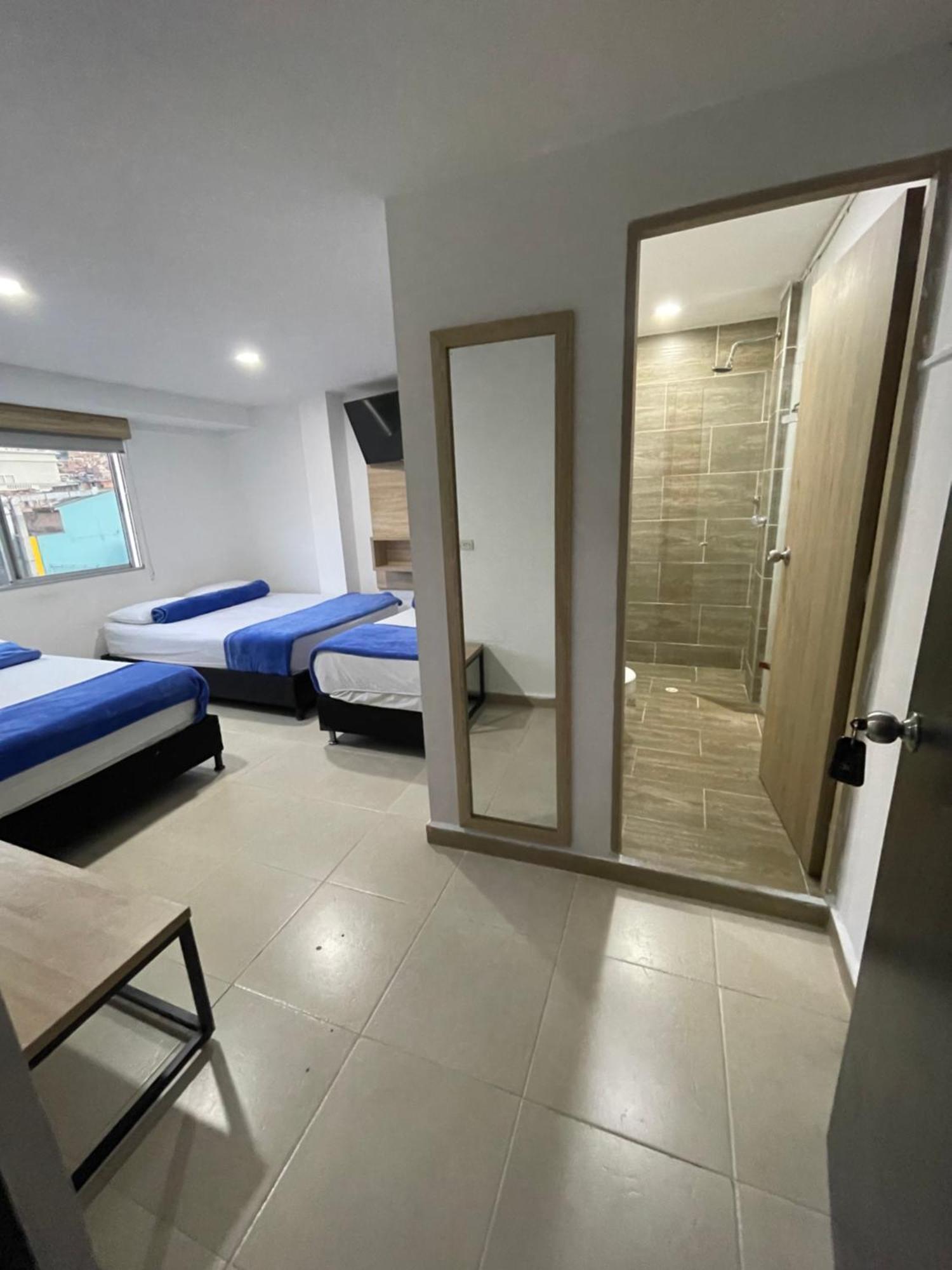 Hotel Medellin Central Extérieur photo