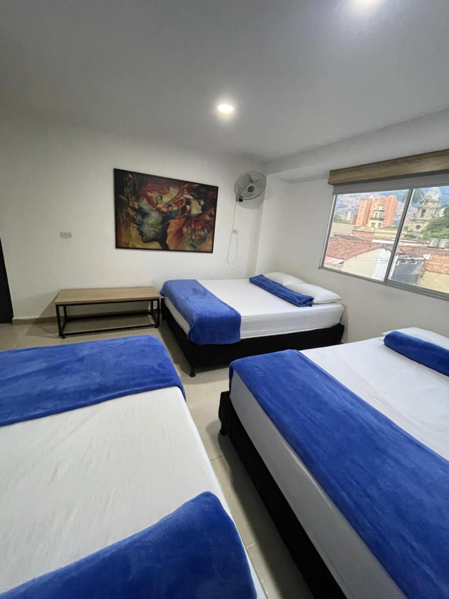 Hotel Medellin Central Extérieur photo