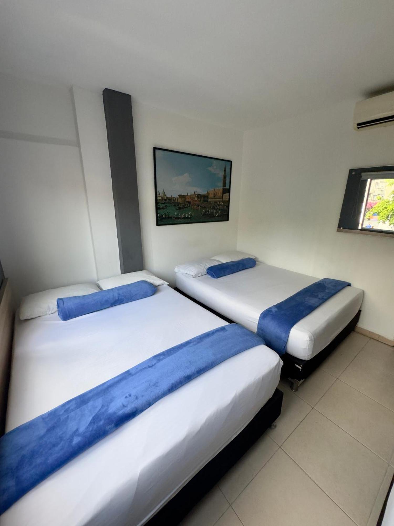 Hotel Medellin Central Extérieur photo