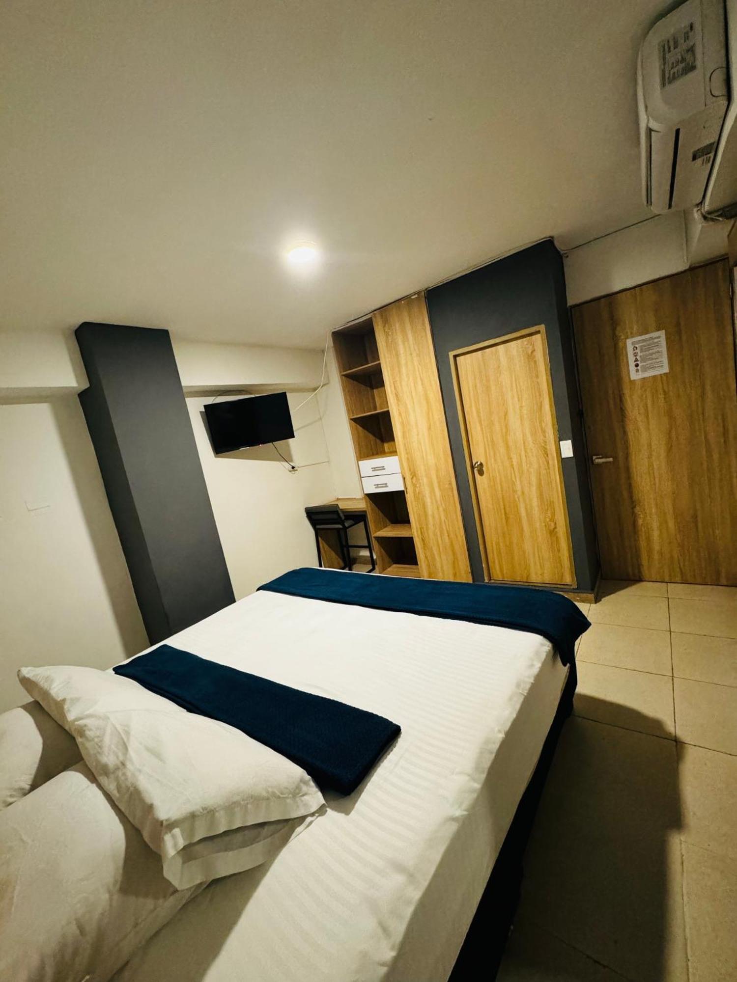 Hotel Medellin Central Extérieur photo