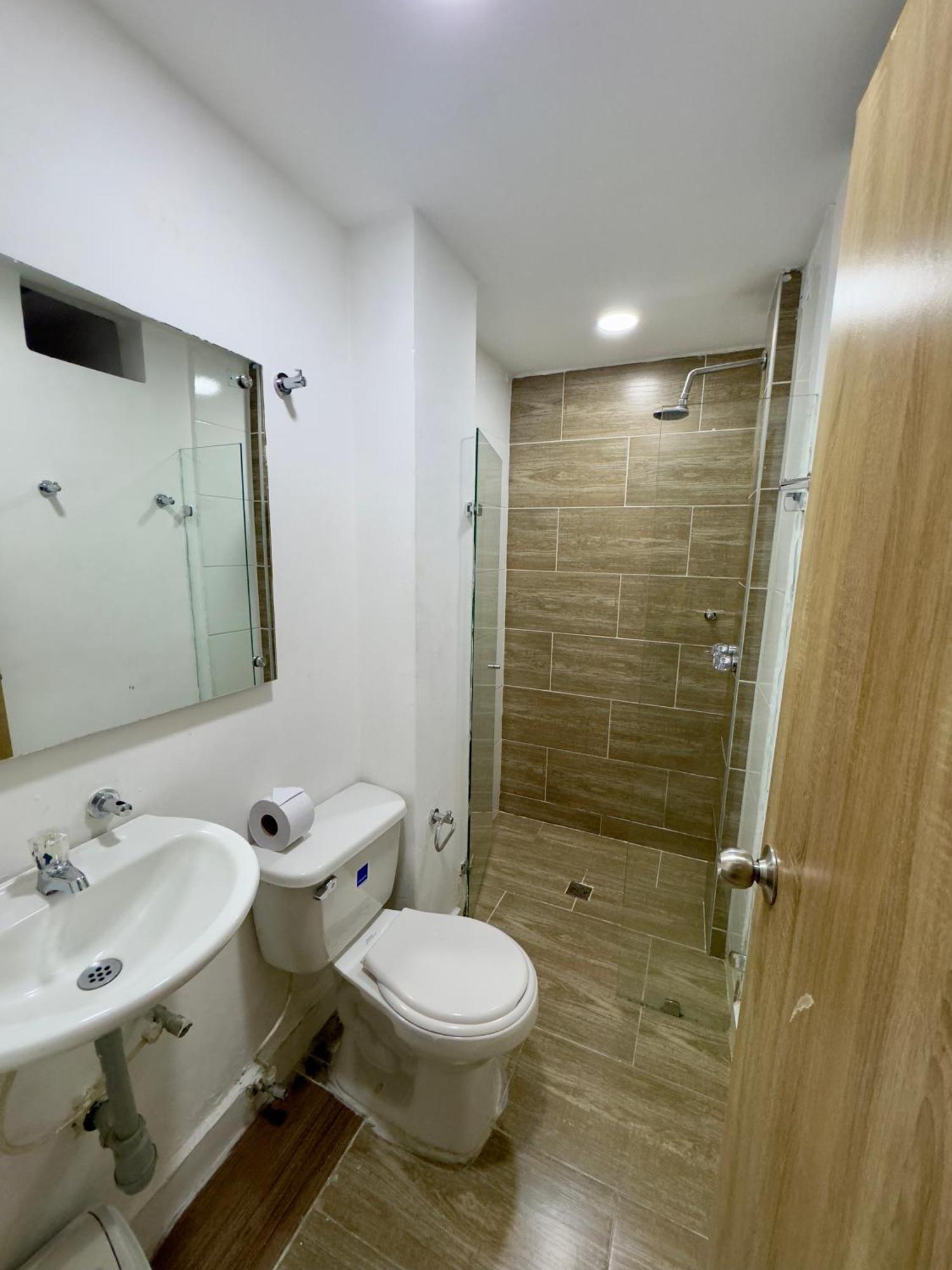Hotel Medellin Central Extérieur photo
