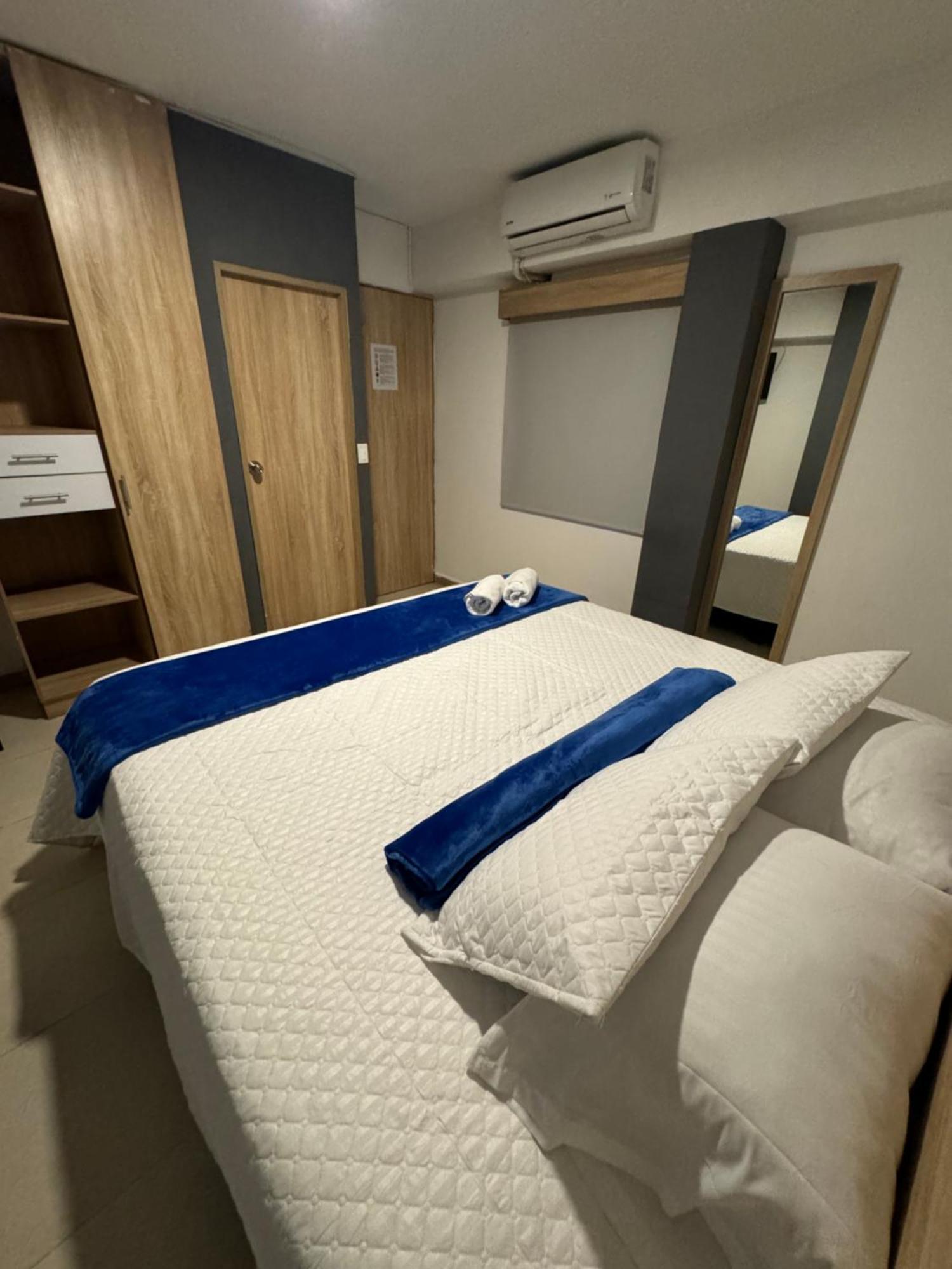 Hotel Medellin Central Extérieur photo